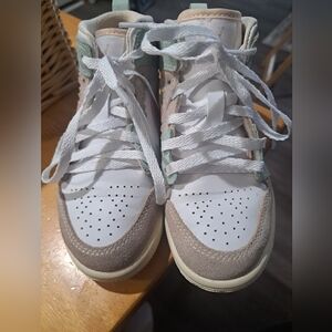 Nike Kids High-Top Sneakers DZ5359-100 Sz 11C